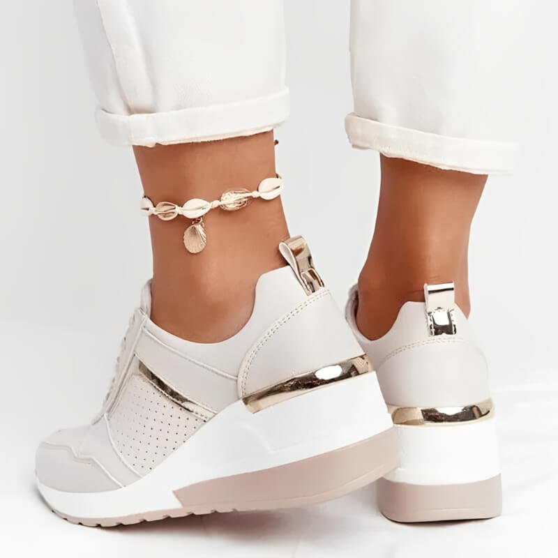Chaussures TrendyWalk Tendance 2024 : Le Must-Have de la Mode
