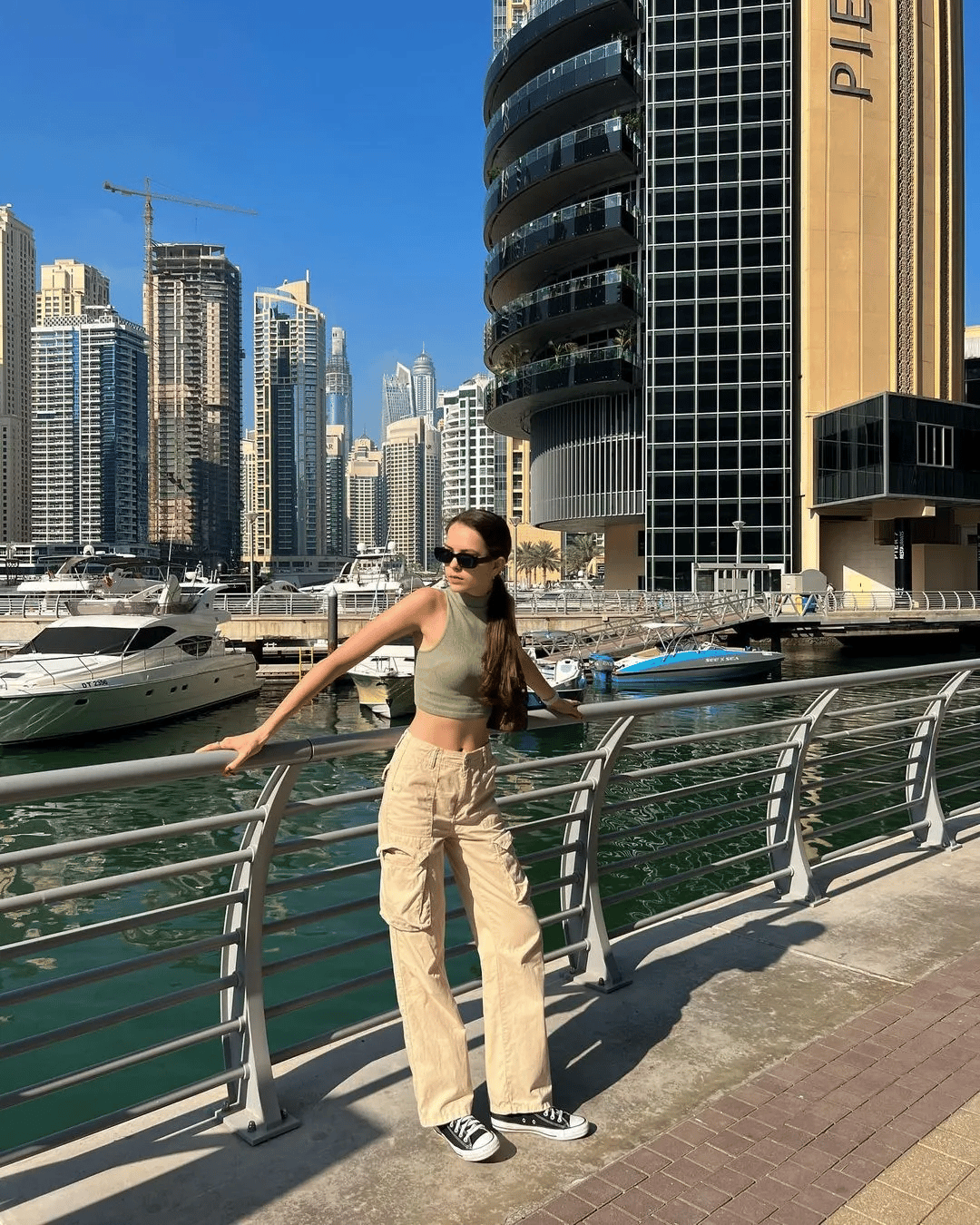 Découvrez le Pantalon Cargo Lea : Un Must-Have en Ligne