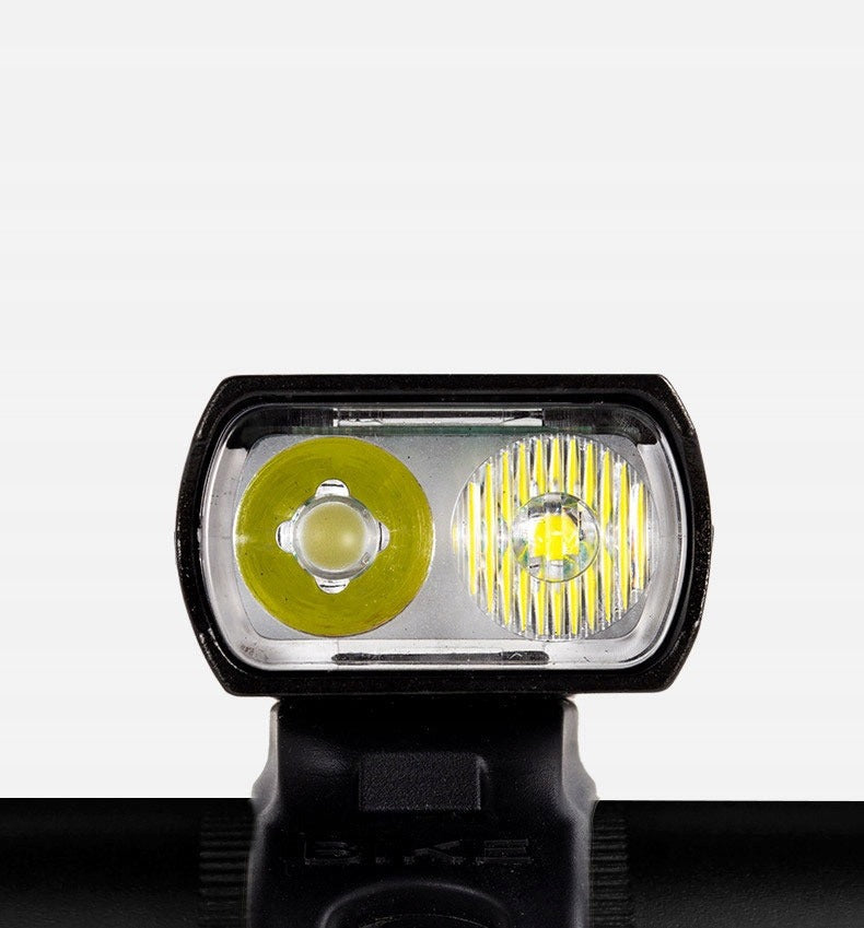 Éclairage Puissant Lumens - Lumières Vélo Hautement Performantes pour les Cyclistes Exigeants