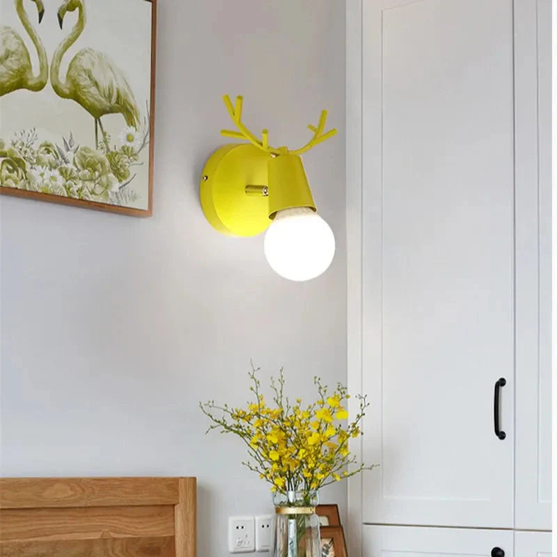 Applique Murale en Bois naturel - Éclairage Chaleureux et Design Organique tr