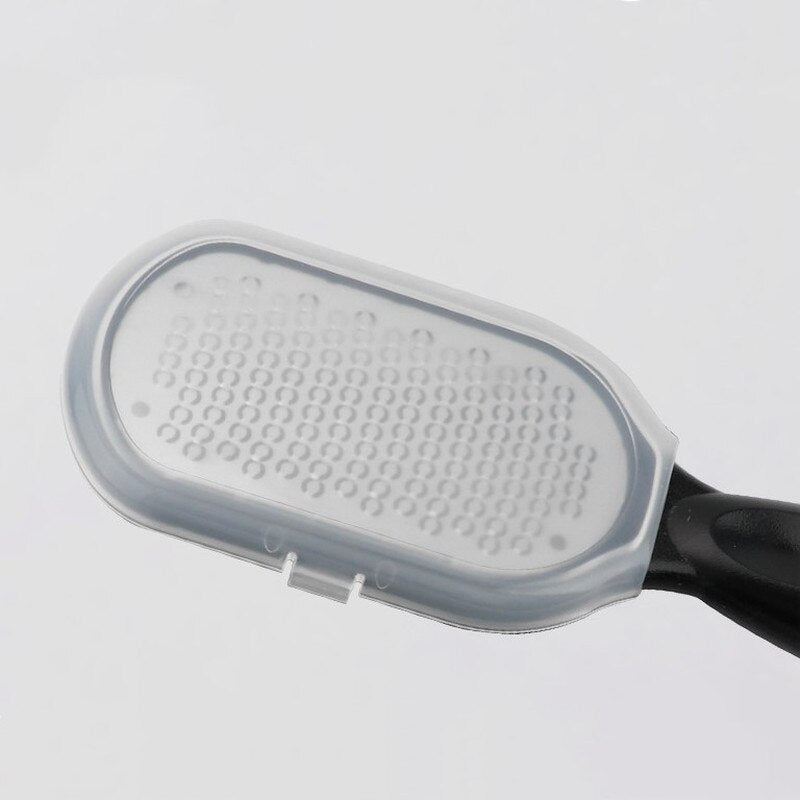 CallusErase - Ergonomie et hygiène des pieds garanties travel bottle leak-pro