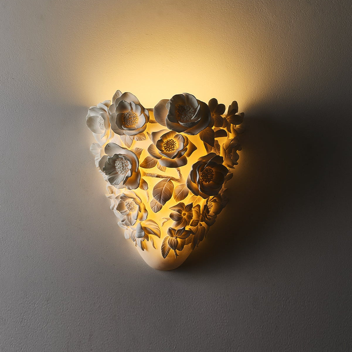 Lampe murale à fleurs en céramique