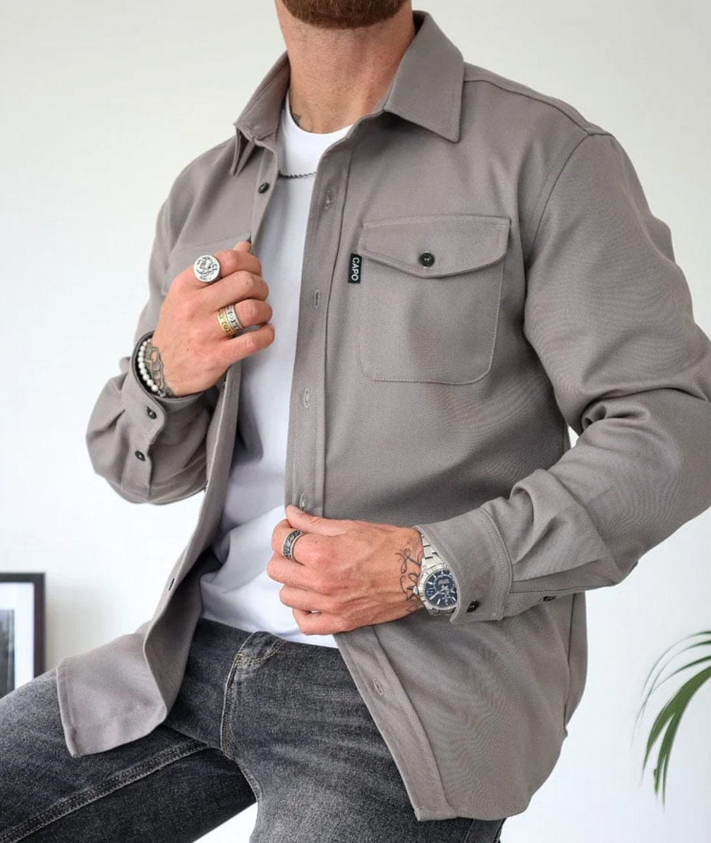 Chemise homme élégante en Gris | Confort et style pour hommes élégants travel