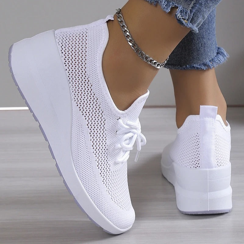 Chaussures Orthopédiques Charlotte Blanc | Design Ergonomique et Soulagement Douleur