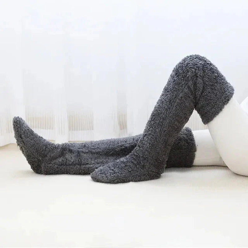 Black Plush Socks - Stylish and Cozy Winter Essential