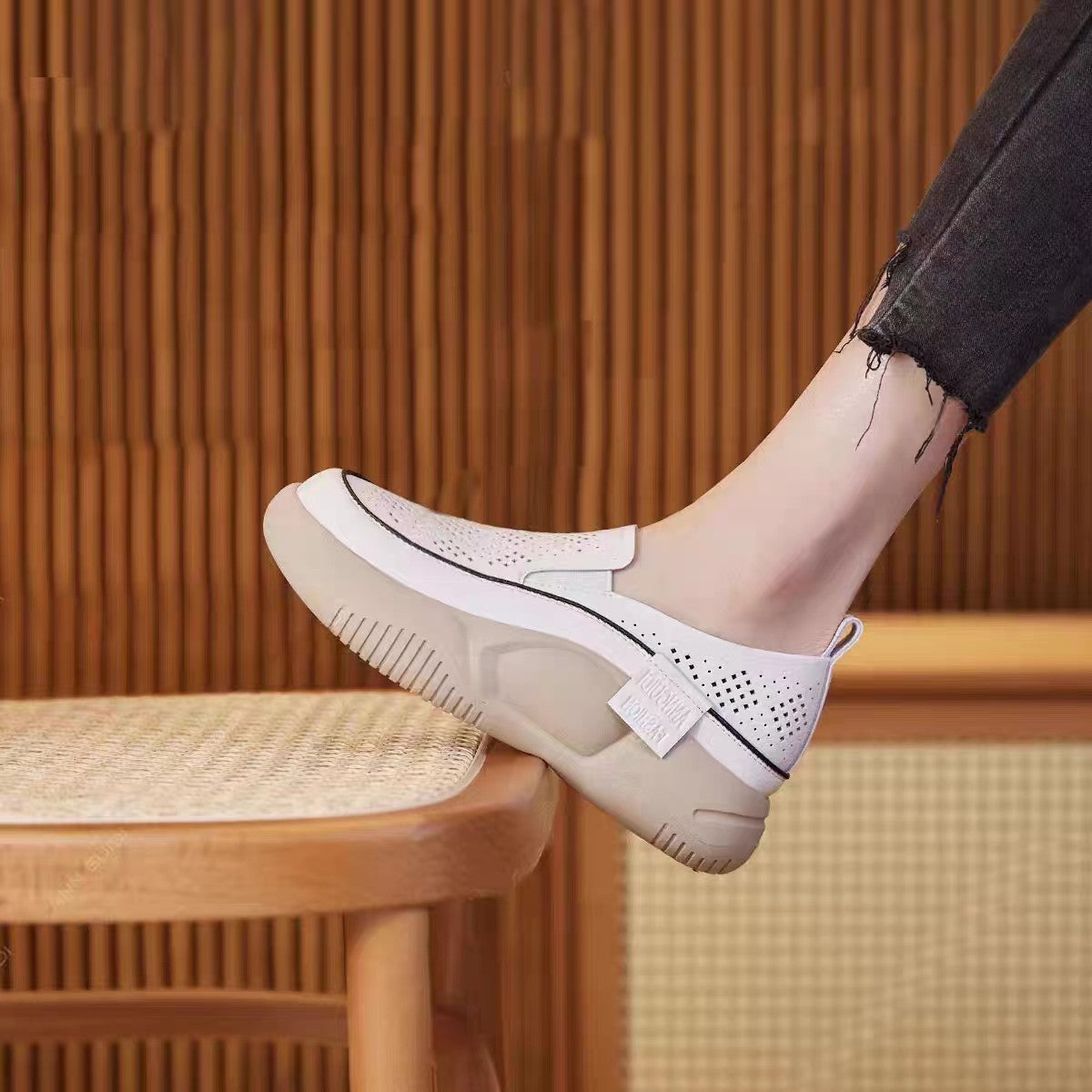 Chaussure Femme Blanc - Basket Confort pour Pieds Larges travel bottle leak-p