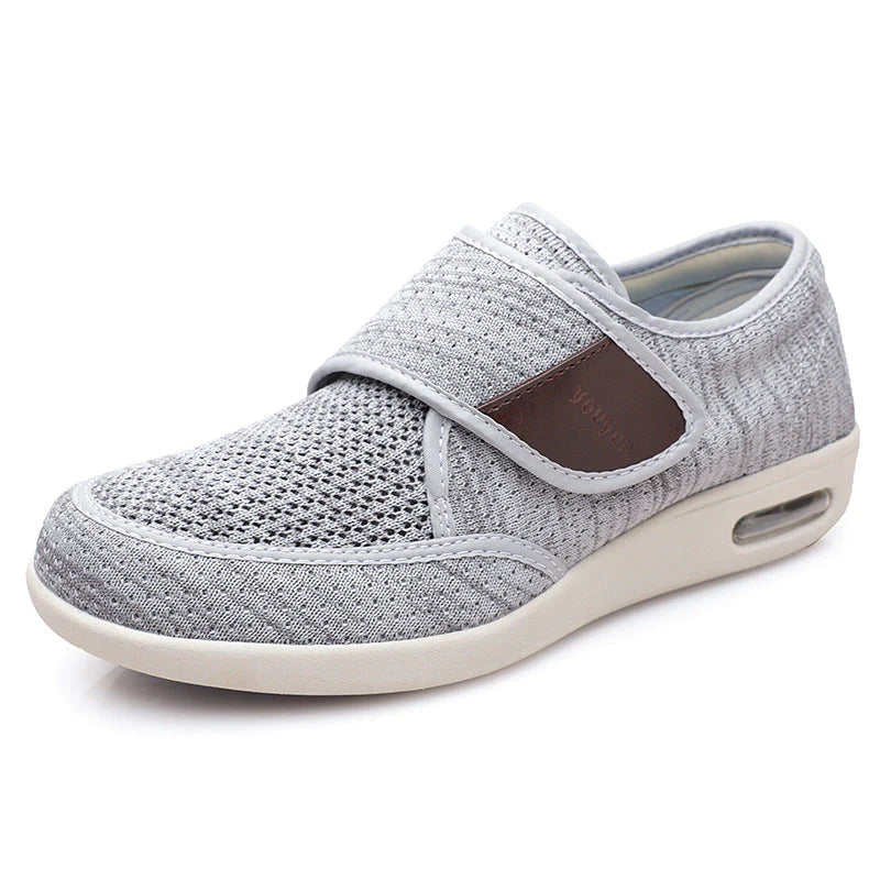 Scarpe confortevoli - Chiusura a velcro e larghezza adattata