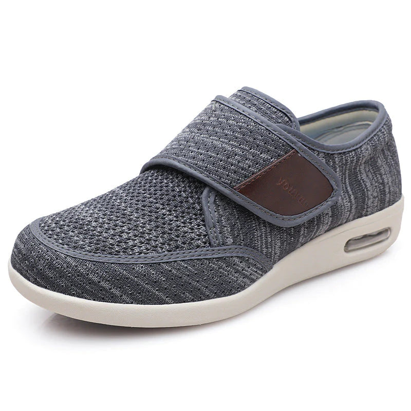 Scarpe confortevoli - Chiusura a velcro e larghezza adattata