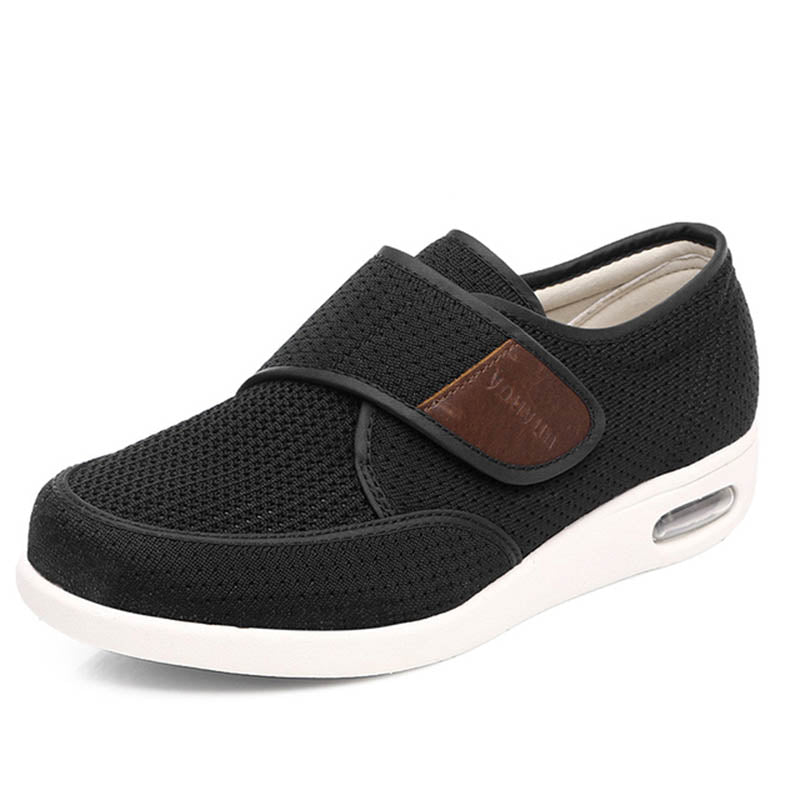 Scarpe confortevoli - Chiusura a velcro e larghezza adattata