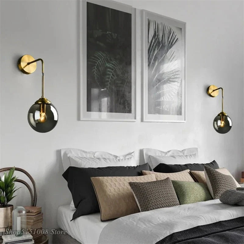 Applique Murale en Verre Moderne - Design Moderne et Éclairage Doux travel bo