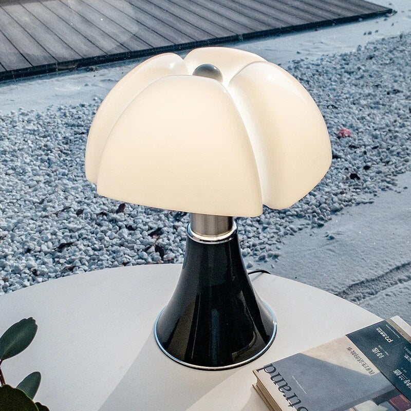 Lampe De Table Flower avec variateur d'intensité travel bottle leak-proof des