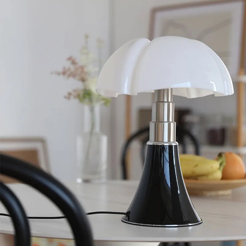 Lampe De Table Flower style contemporain chic travel bottle leak-proof design