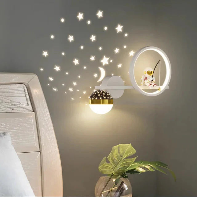 Applique murale moderne pour enfants LittleBeam en Blanc gauche | Décoration chambre enfant et éclairage chambre enfant