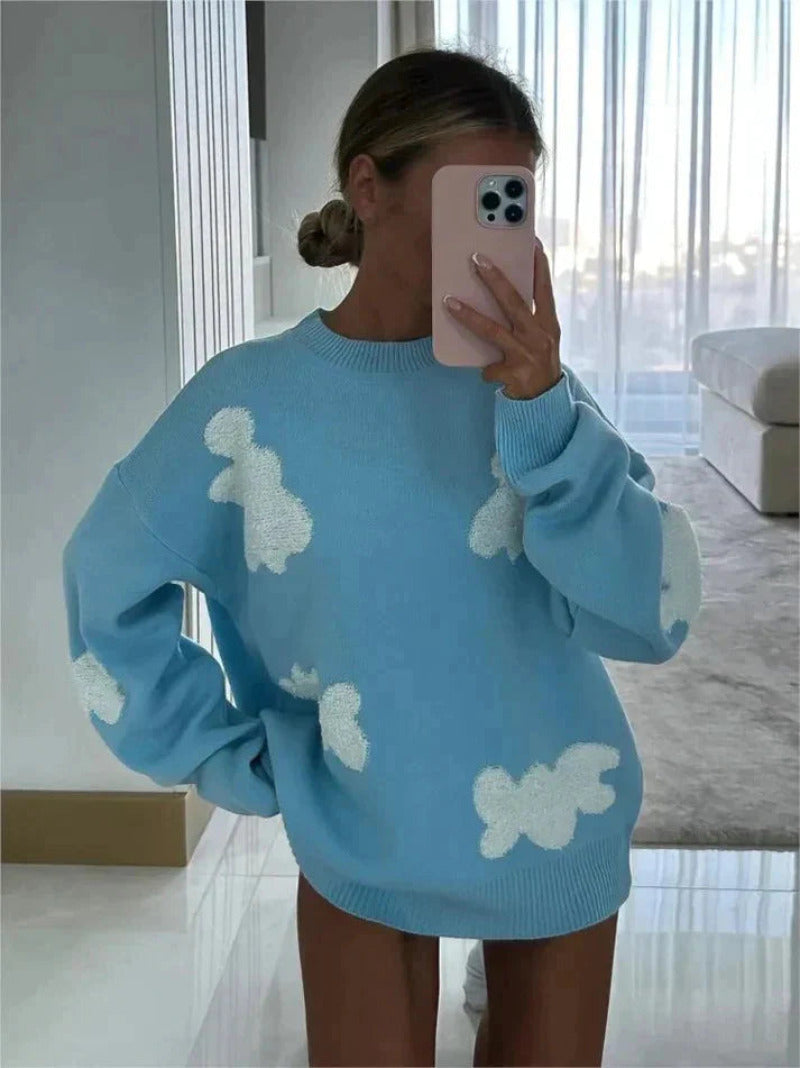 Pull coeurs en tricot doux bleu pour une allure moderne et élégante