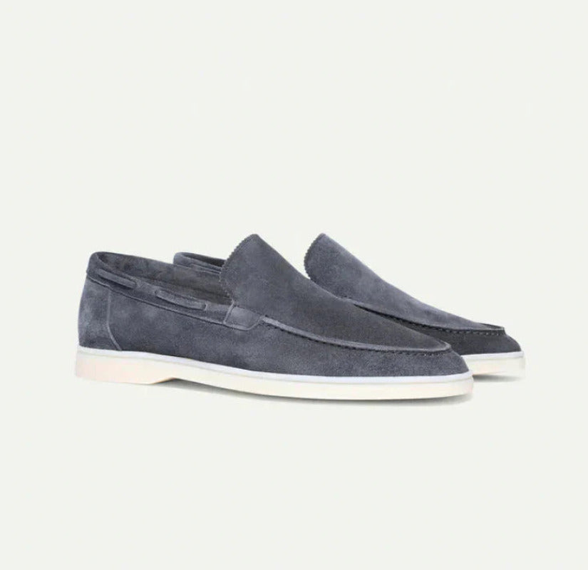 Mocassins en daim véritable Gris foncé pour un look classique et raffiné trav