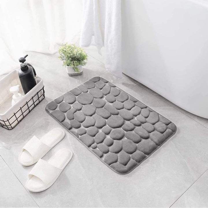 Tapis de bain antidérapant absorbant l'eau en gris pour un design élégant tra