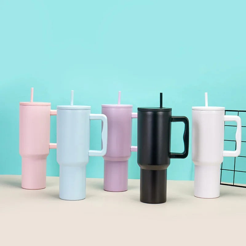 Mug Isotherme avec Paille - Gourde .2L en Acier Inoxydable Sans BPA Facile à Laver