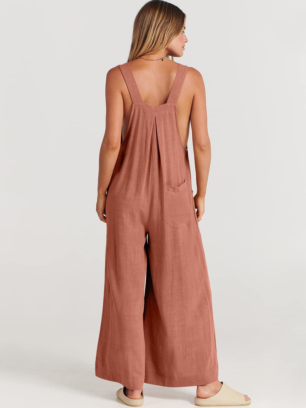 Combinaison polyvalente Nathalie pour femmes modernes avec jambes larges et style audacieux