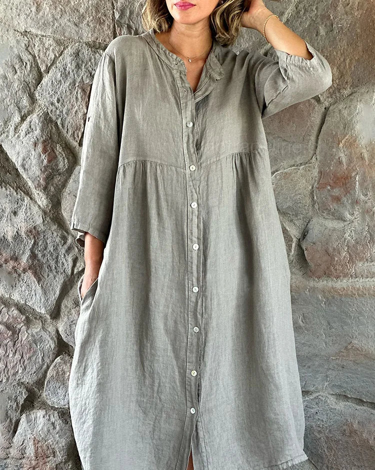 Robe ample en mélange coton lin dans une teinte grise élégante, pour un style polyvalent et intemporel