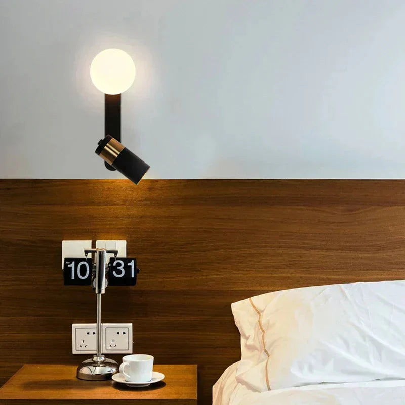 Lampe Murale Moderne Scandinave NordiLume - Éclairage Élégant Noir dog travel bot