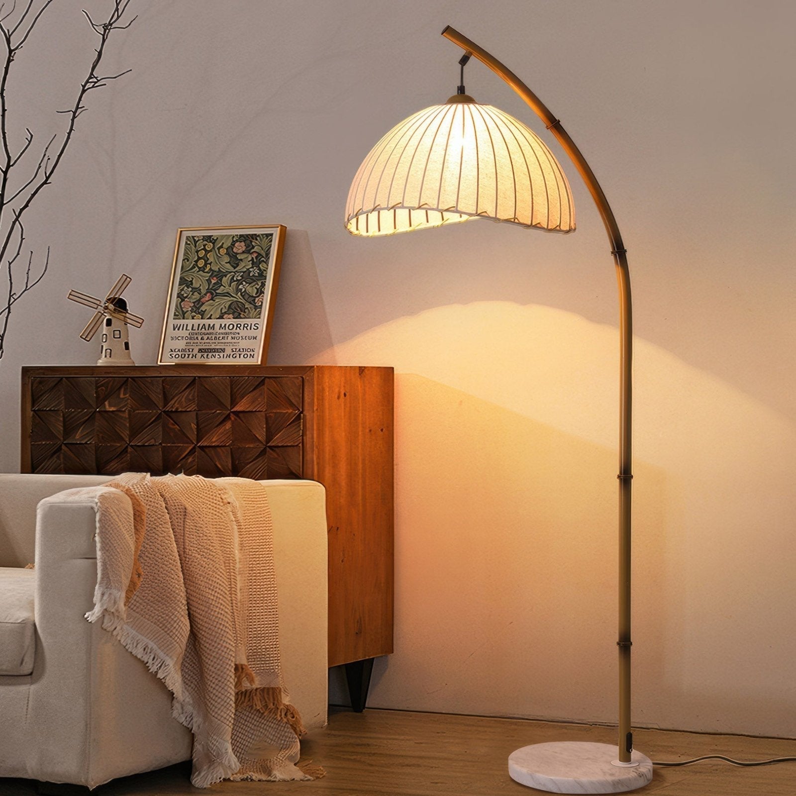 Lampadaire culturel en bambou