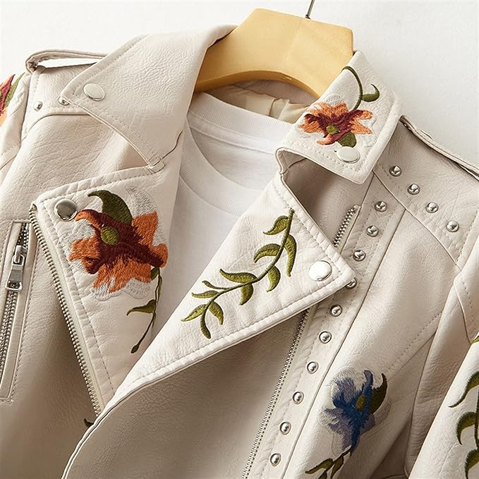 Veste en cuir audacieuse avec motifs floraux pour femme - Allure robuste et élégance moderne