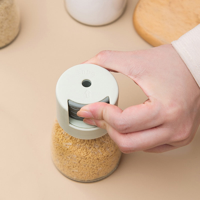Salière et poivrière - Vue à degrés pour une utilisation pratique