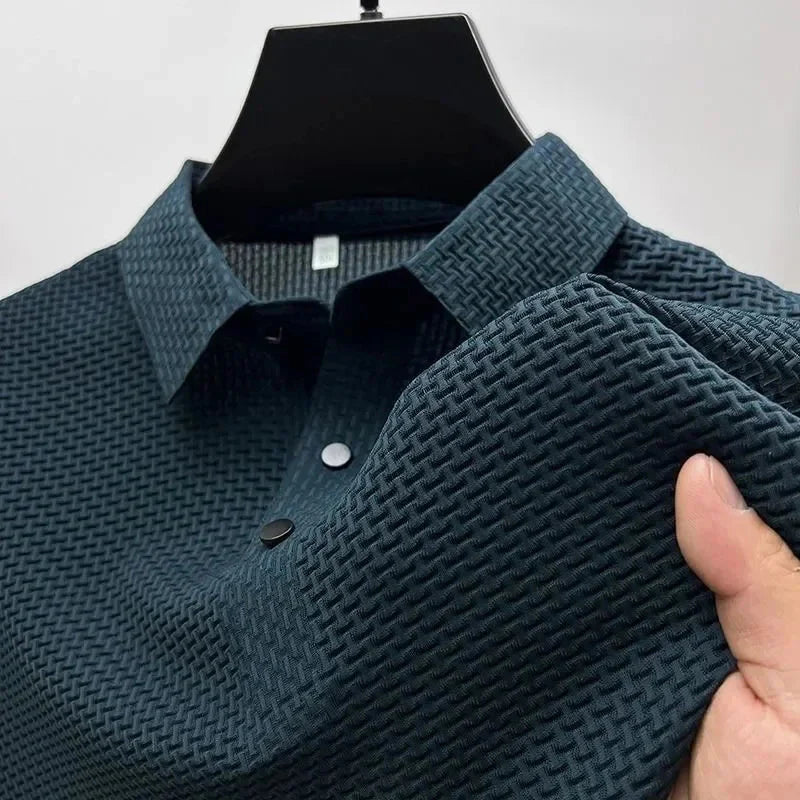 Polo de luxe à manches courtes de couleur Bleu pour une sophistication raffinée d
