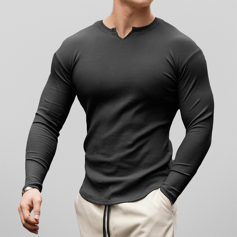 T-shirt coupe muscle-fit en noir avec technologie innovante et performance optimale