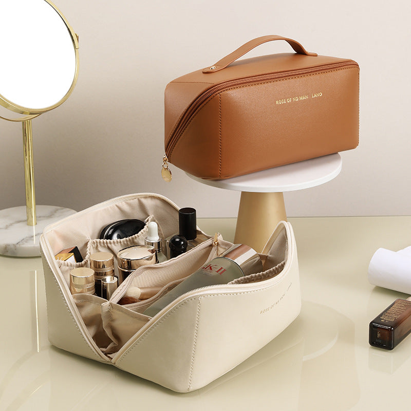Trousse de maquillage PRESTIGE en cuir artificiel waterproof le