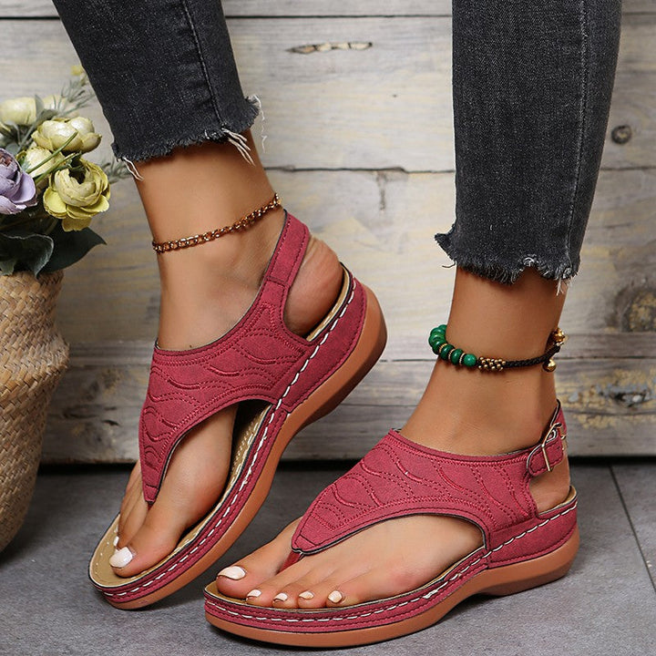 Sandales Confortables Vanilia Rouge - Chaussures Légères et Tendance pour un Look à la Mode