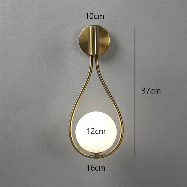 Lampe Murale LED en Verre Métal - Éclairage Moderne et Chaleureux pour une Ambiance Accueillante