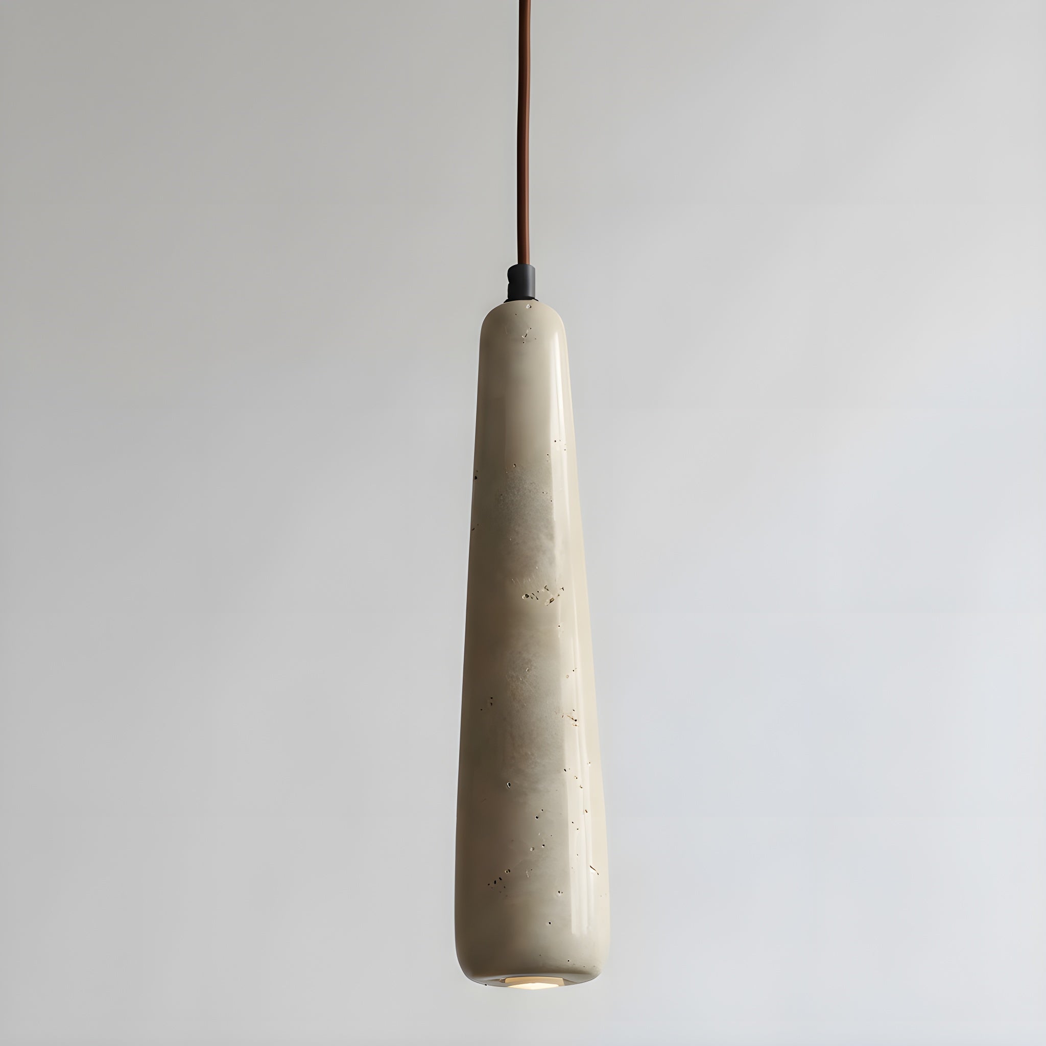 Lampe pendante en forme de crayon